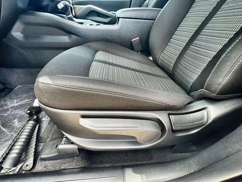 New 2026 Kia Sorento LX FWD image 12