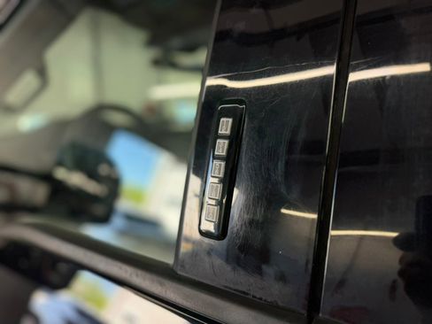 Used 2022 Ford F250 XLT w/ XLT Premium Package AWD/4WD image 20