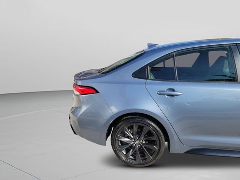 Used 2024 Toyota Corolla SE FWD image 32