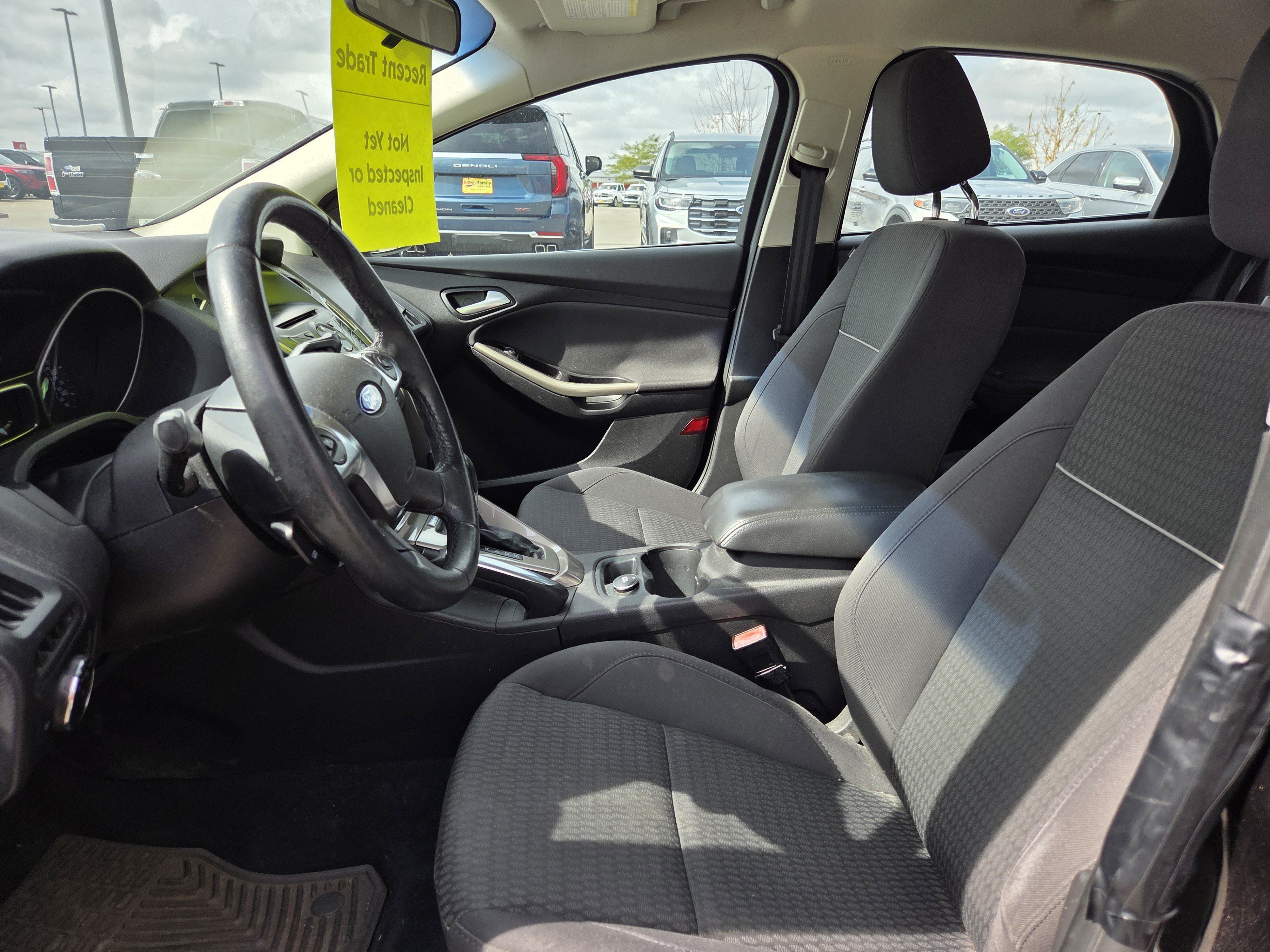 Used 2012 Ford Focus SEL FWD image 7