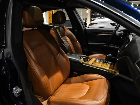 Used 2017 Maserati Ghibli RWD image 29