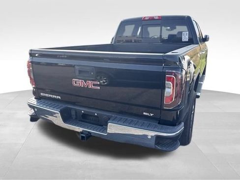 Used 2018 GMC Sierra 1500 SLT AWD/4WD image 16