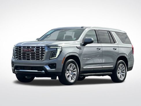 Used 2025 GMC Yukon Denali AWD/4WD image 7