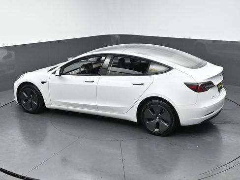 Used 2023 Tesla Model 3 Standard Range image 47