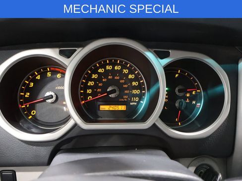 Used 2004 Toyota 4Runner Limited image 31