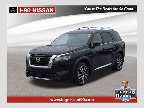 Certified 2024 Nissan Pathfinder Platinum w/ Cargo Package image 1