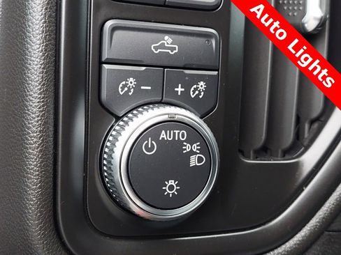 Used 2023 GMC Sierra 1500 Pro w/ Pro Value Package image 22