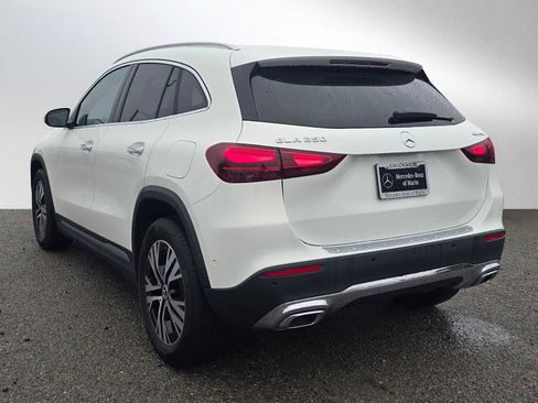 Used 2025 Mercedes-Benz GLA 250 4MATIC image 6