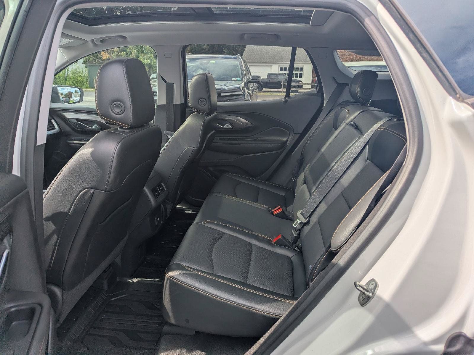 Used 2020 GMC Terrain SLT w/ Preferred Package AWD/4WD image 27
