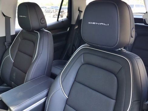 New 2026 GMC Terrain Denali image 12