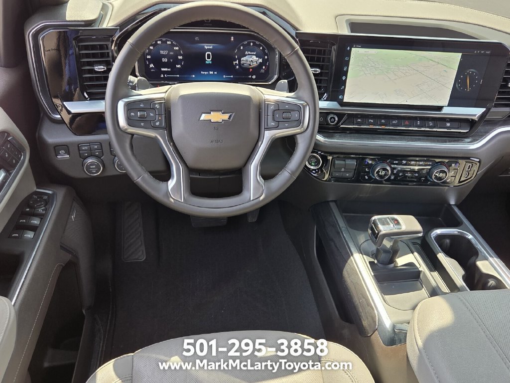 Used 2026 Chevrolet Silverado 1500 LTZ w/ LTZ Premium Package AWD/4WD image 11