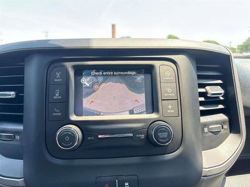 New 2024 RAM 2500 Tradesman w/ Chrome Appearance Group image 9