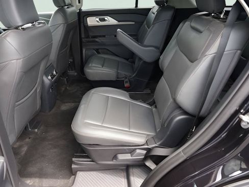 Certified 2026 Ford Explorer Active RWD image 12