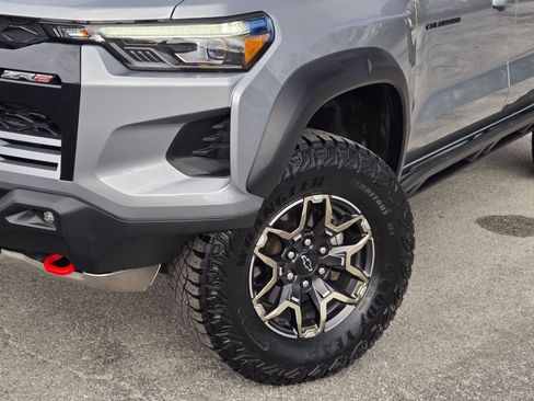 Used 2024 Chevrolet Colorado ZR2 w/ Safety Package image 10