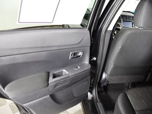 Used 2022 Mitsubishi Outlander Sport ES AWD/4WD image 46