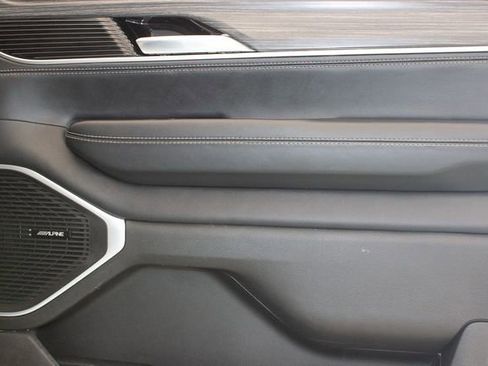 Used 2024 Jeep Wagoneer L Series II w/ Flexible Seating Group image 11