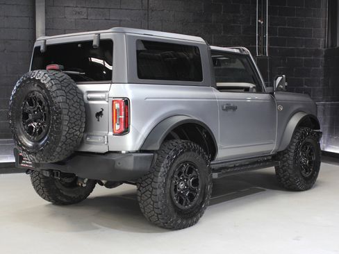 Used 2022 Ford Bronco Wildtrak image 12