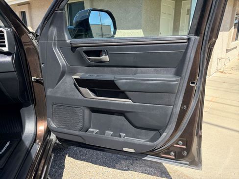 Used 2022 Toyota Tundra Limited image 27