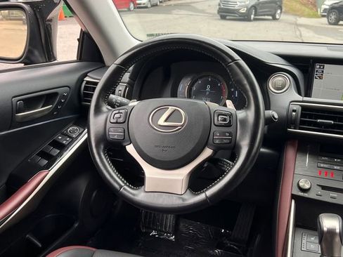 Used 2020 Lexus IS 300 w/ Navigation Package image 18