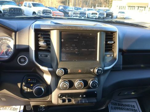 Used 2023 RAM 2500 Big Horn w/ Level 1 Equipment Group image 18