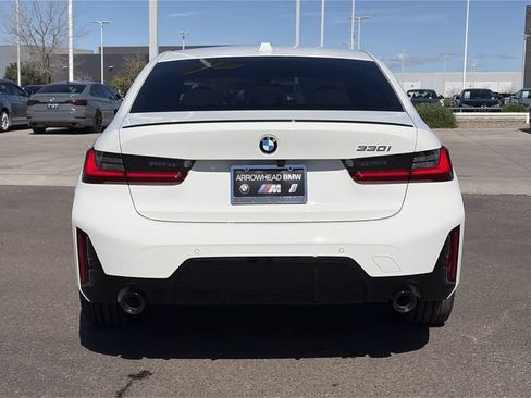 Used 2026 BMW 330i Sedan w/ M Sport Package RWD image 7