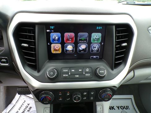 Used 2019 GMC Acadia SLT AWD/4WD image 26