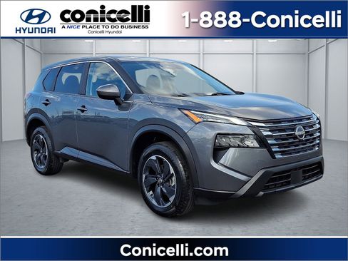 Used 2024 Nissan Rogue SV AWD/4WD image 1