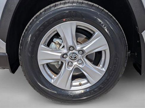 Certified 2024 Toyota RAV4 XLE w/ Convenience Package AWD/4WD image 24