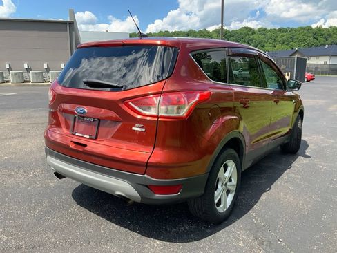 Used 2015 Ford Escape SE AWD/4WD image 10
