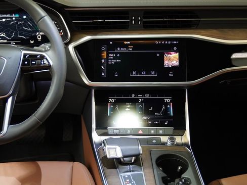 Certified 2025 Audi A6 2.0T Premium w/ Convenience Plus Package image 21