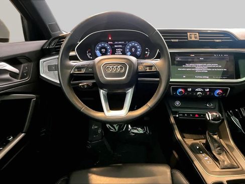 Certified 2024 Audi Q3 2.0T Premium Plus AWD/4WD image 6