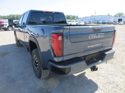 New 2026 GMC Sierra 2500 Denali Ultimate w/ Max Trailering Package AWD/4WD image 7