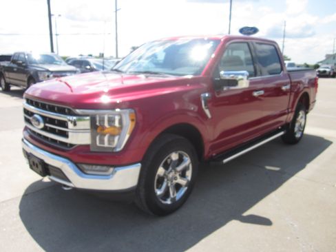 Used 2023 Ford F150 Lariat w/ Trailer Tow Package AWD/4WD image 3