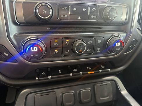 Used 2015 GMC Sierra 1500 SLT AWD/4WD image 17