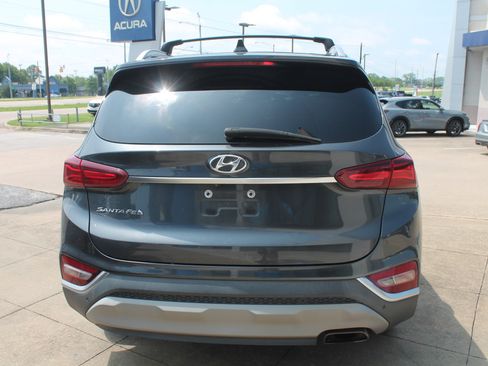Used 2020 Hyundai Santa Fe SEL w/ Convenience + Premium Package FWD image 5