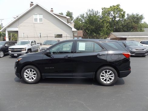 Used 2019 Chevrolet Equinox LS FWD image 11