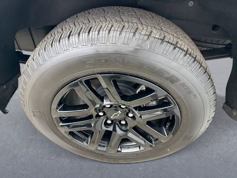 Used 2025 Chevrolet Silverado 1500 Custom w/ LPO, Dark Essentials Package image 20