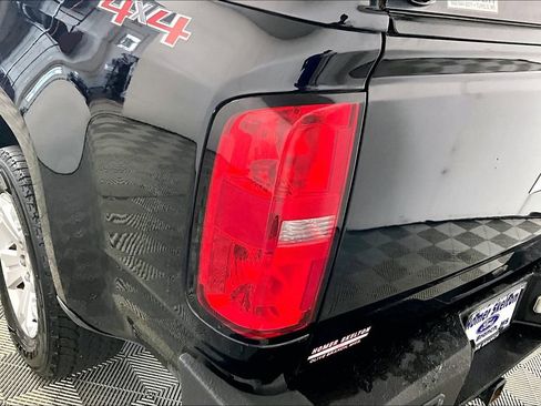 Used 2019 Chevrolet Colorado LT image 29