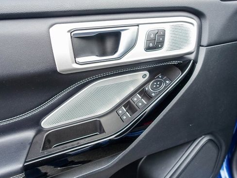 Used 2022 Ford Explorer ST w/ Equipment Group 401A image 8