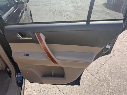 Used 2008 Toyota Highlander Limited image 23