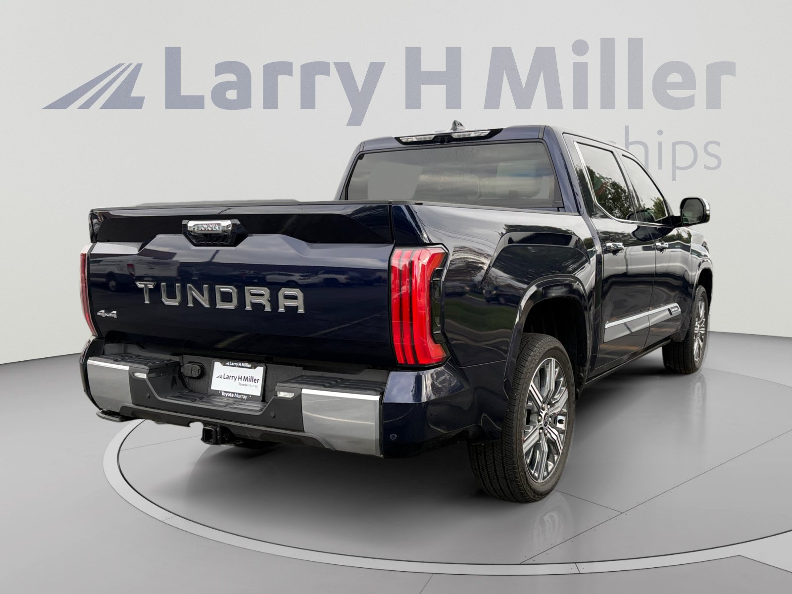Used 2022 Toyota Tundra Capstone AWD/4WD image 5