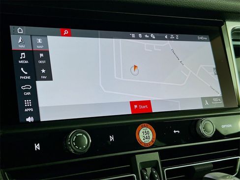 New 2026 Porsche Macan image 16