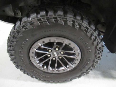 Used 2019 Ford F150 Raptor w/ Equipment Group 802A Luxury AWD/4WD image 12