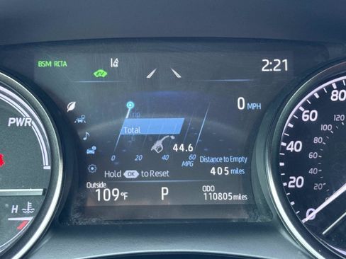 Used 2021 Toyota Camry XSE w/ Navigation Upgrade Package FWD image 21