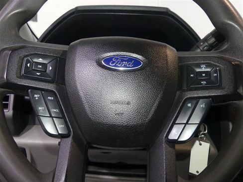 Used 2017 Ford F250 XL w/ Power Equipment Group AWD/4WD image 27