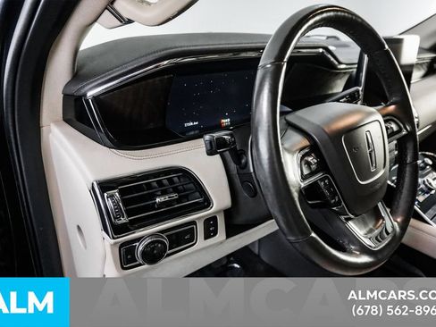 Used 2021 Lincoln Navigator Reserve w/ Luxury Package AWD/4WD image 28