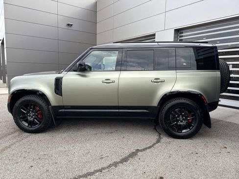 Certified 2023 Land Rover Defender 110 X AWD/4WD image 4