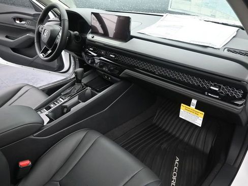 New 2026 Honda Accord EX-L image 29