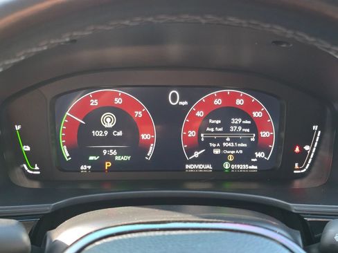Used 2025 Honda Civic Sport Touring image 22