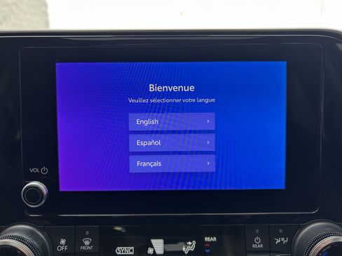 Used 2021 Toyota Highlander XSE AWD/4WD image 31